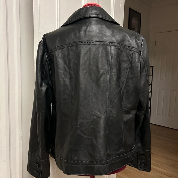 Classic Black Leather Blazer Jacket - Picture 3 of 7
